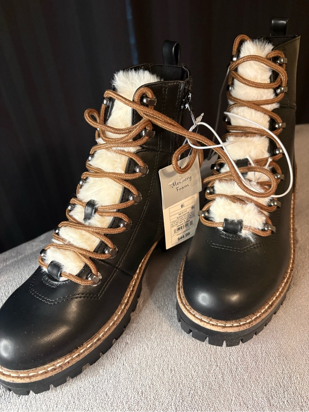 Boots - Picture 2 of 4